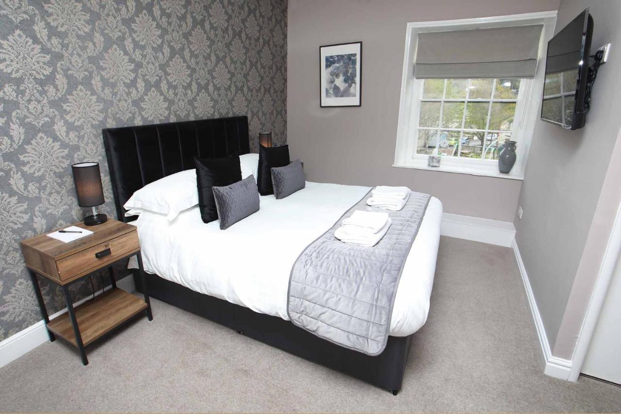 Oyo Glyn Valley Hotel Glyn Ceiriog Bagian luar foto
