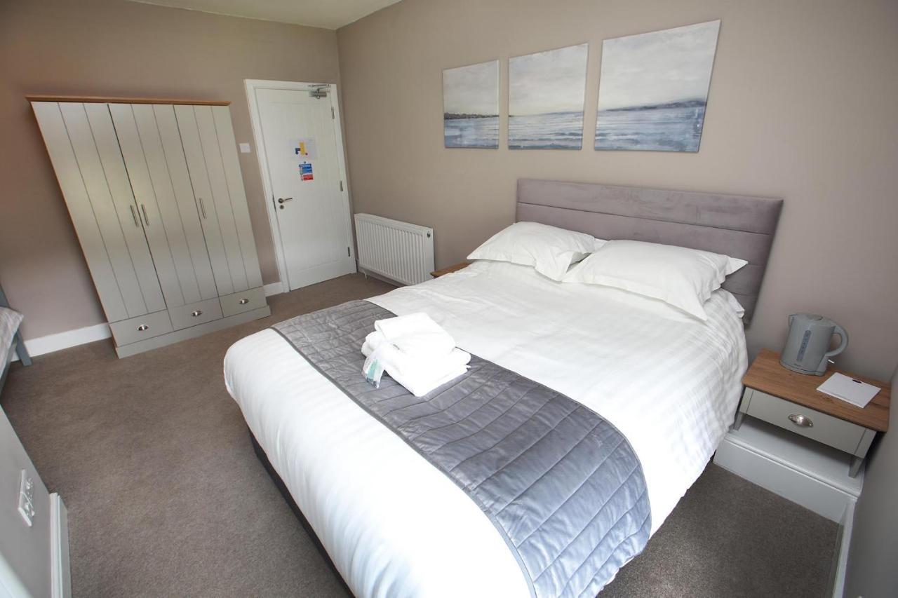 Oyo Glyn Valley Hotel Glyn Ceiriog Bagian luar foto