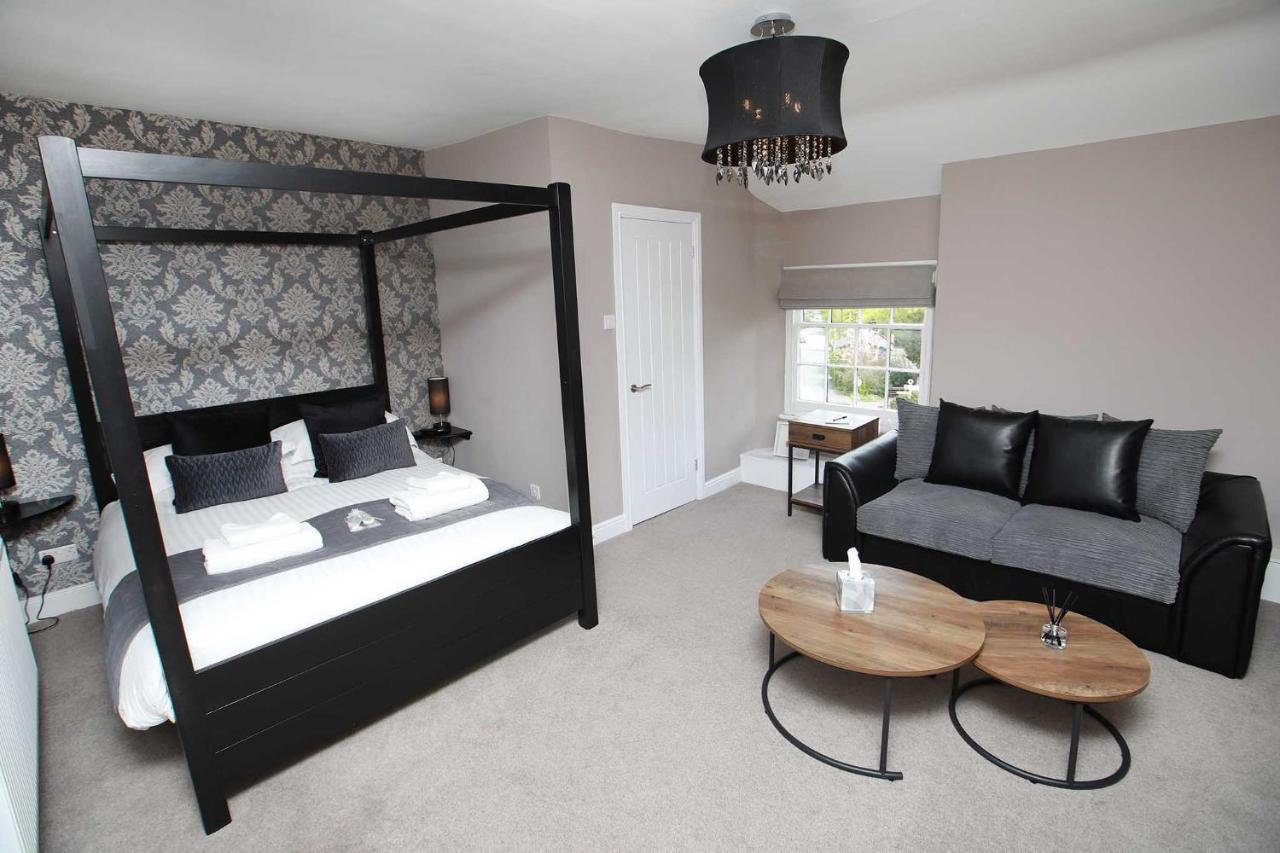 Oyo Glyn Valley Hotel Glyn Ceiriog Bagian luar foto