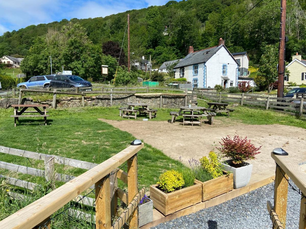 Oyo Glyn Valley Hotel Glyn Ceiriog Bagian luar foto