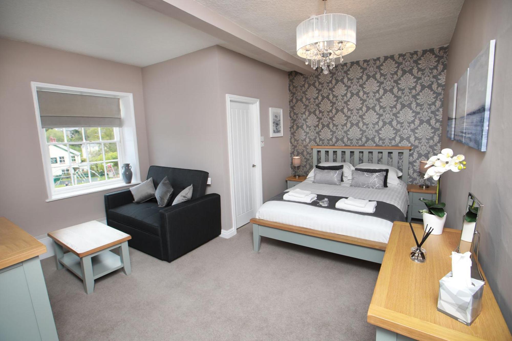 Oyo Glyn Valley Hotel Glyn Ceiriog Bagian luar foto
